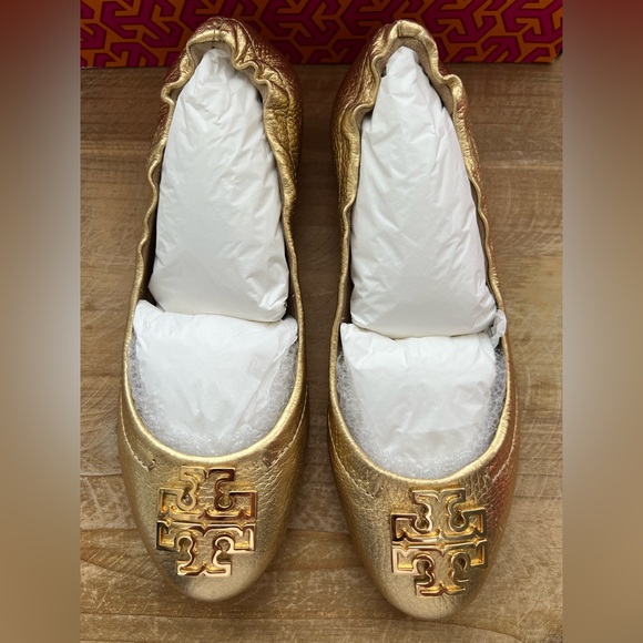 Tory Burch Shoes - Tory Burch Melinda Ballet Flat In Gold Size 5 New